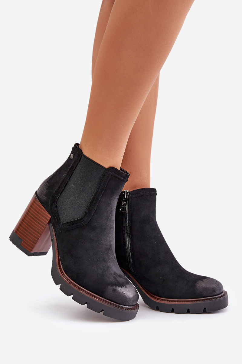 Insulated women's ankle boots with heels made of eco suede Vinceza black