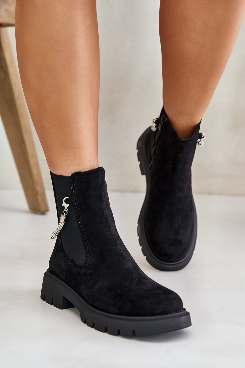 Insulated ankle boots with zipper with decorative strap black Labenne