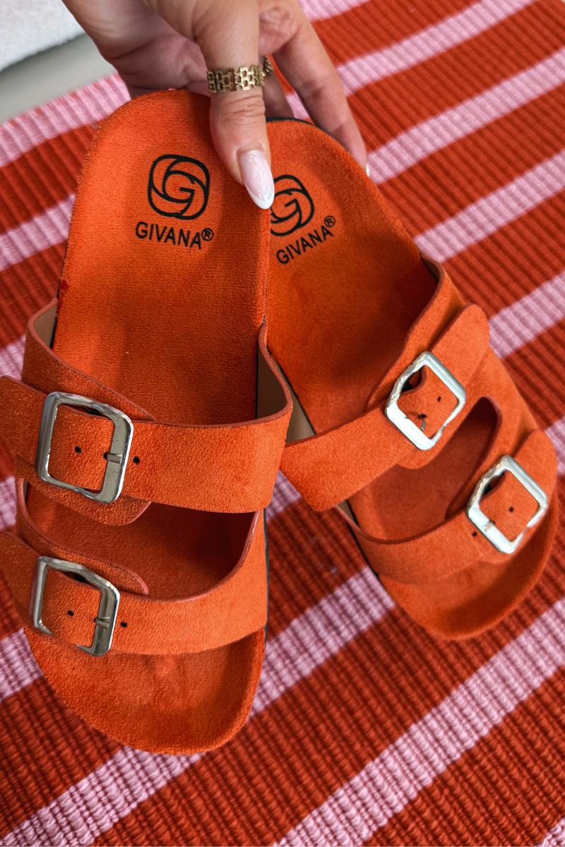 Dámske oranžové šľapky s prackami Oliena