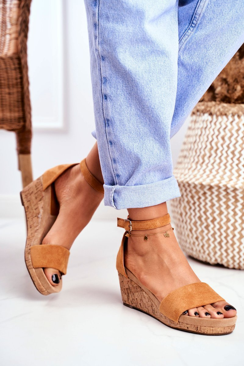 Дамски сандали на платформа Camel MarryMe