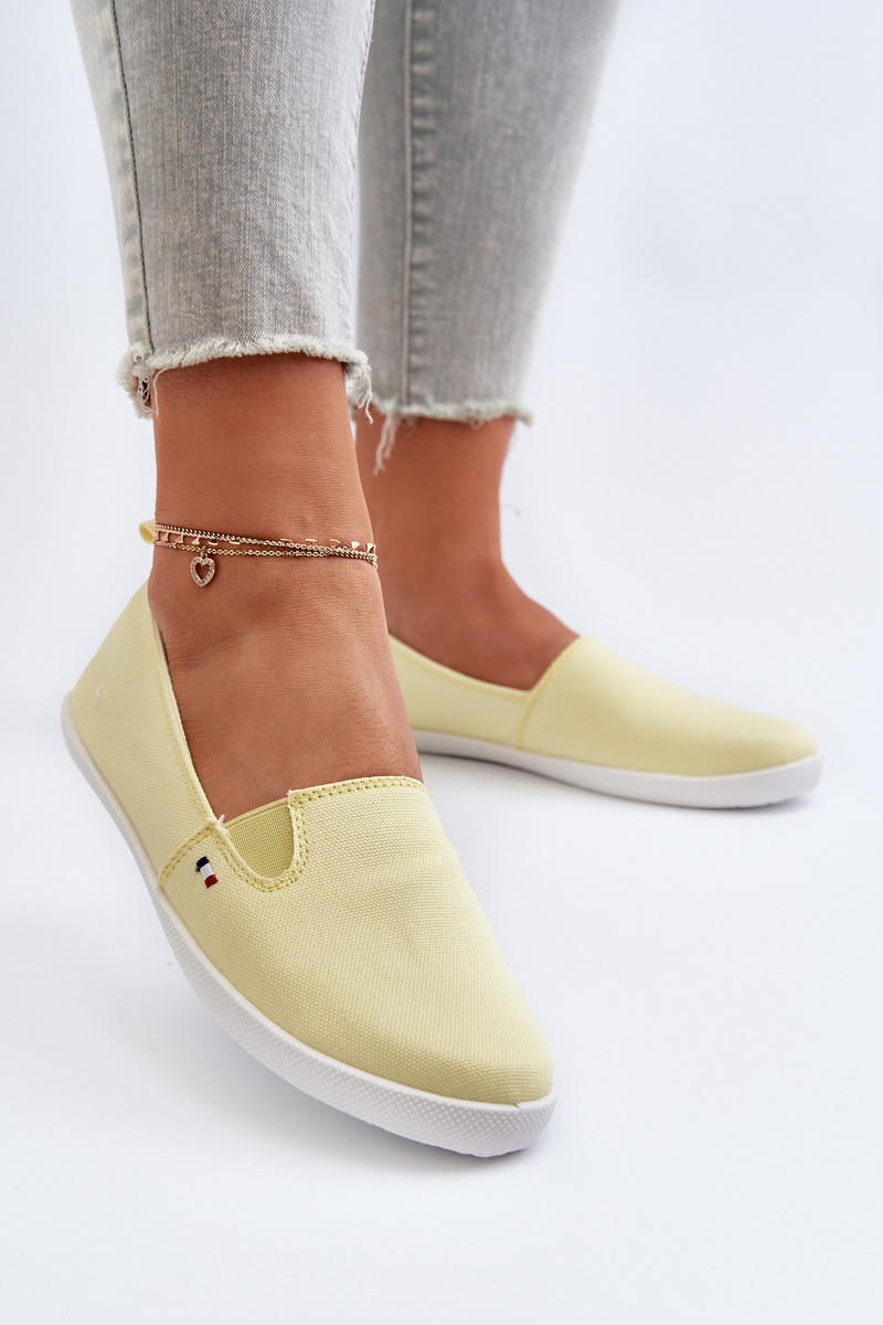 Dámske slip-on topánky Kesi