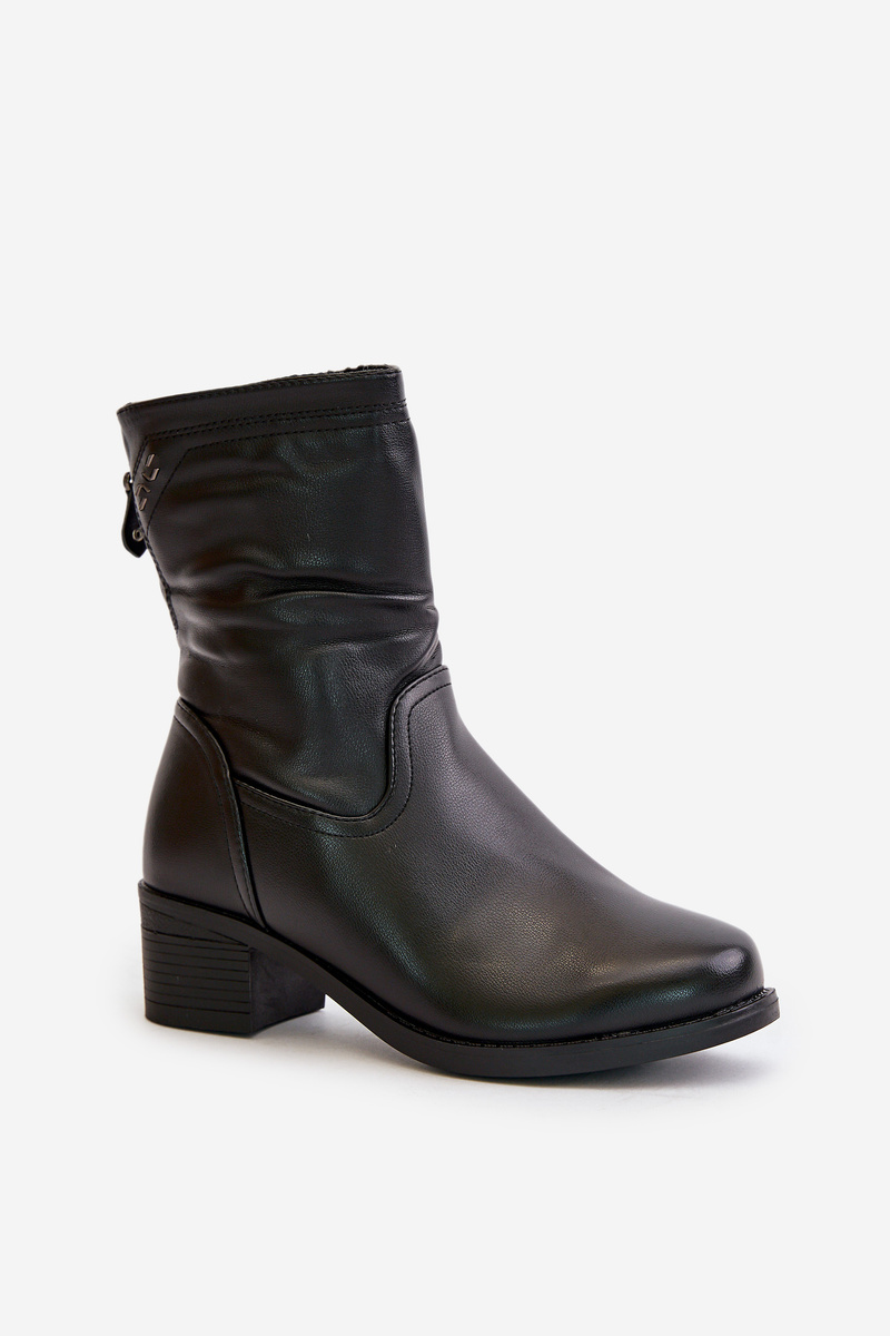 Ankle boots on a low heel insulated with fur Vinceza black