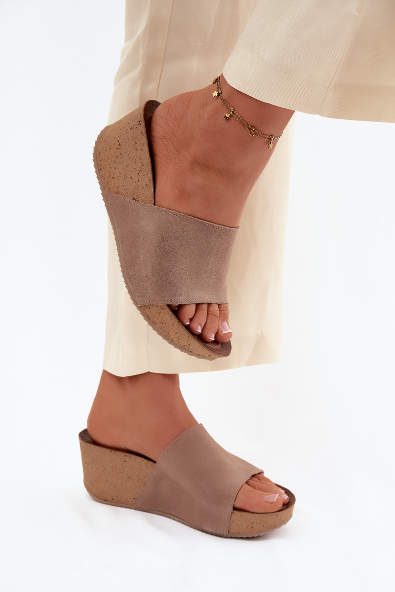 Sandale cu platformă din plută pentru femei