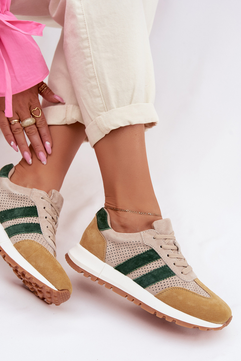 Дамски маратонки от естествен велур, бежово-жълти