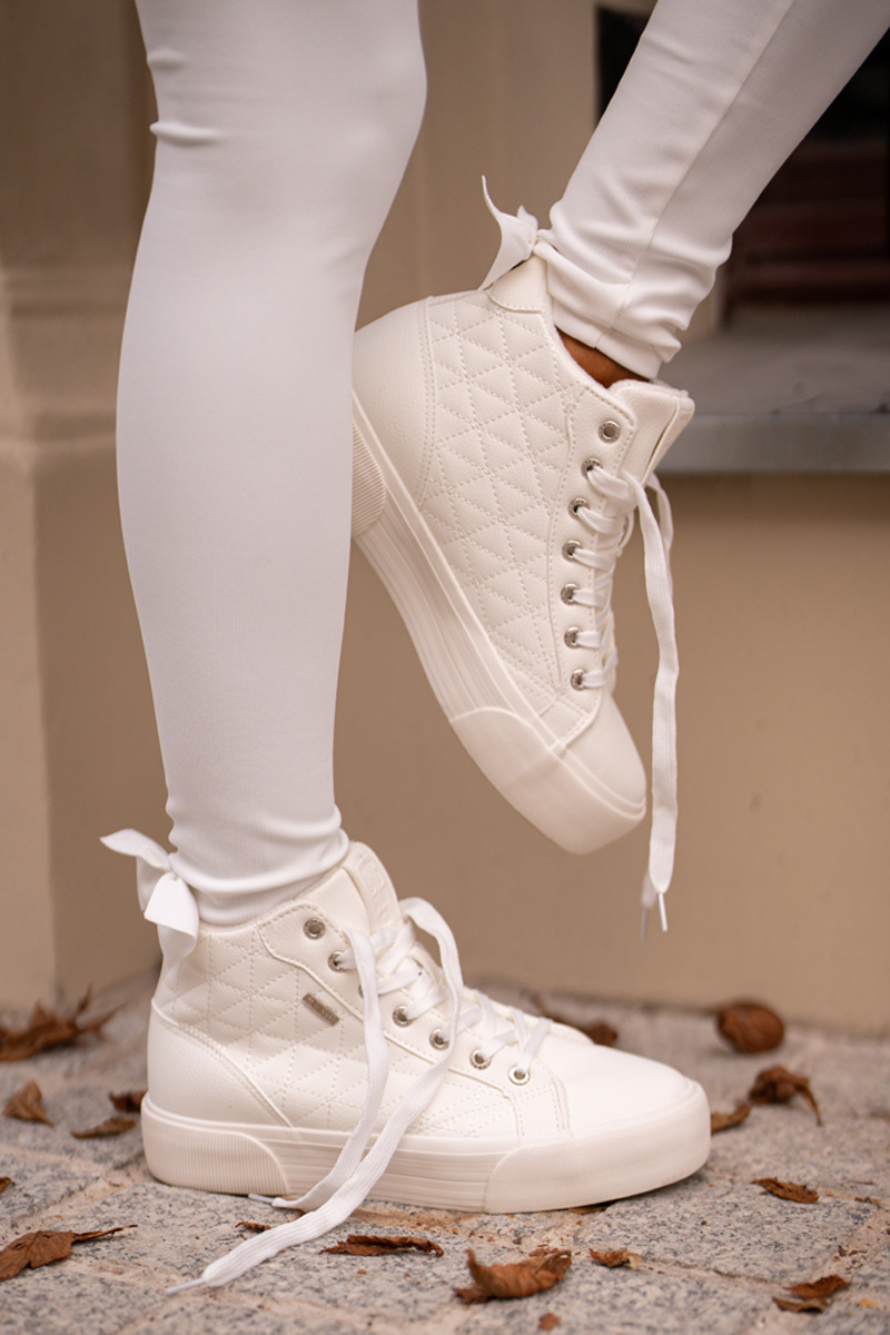 Insulated women&#039;s sneakers with Big Star stitching white