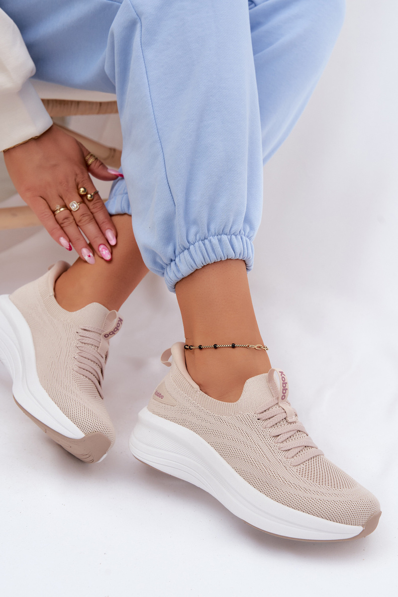 Kobbo: ușor articol din noua colecție