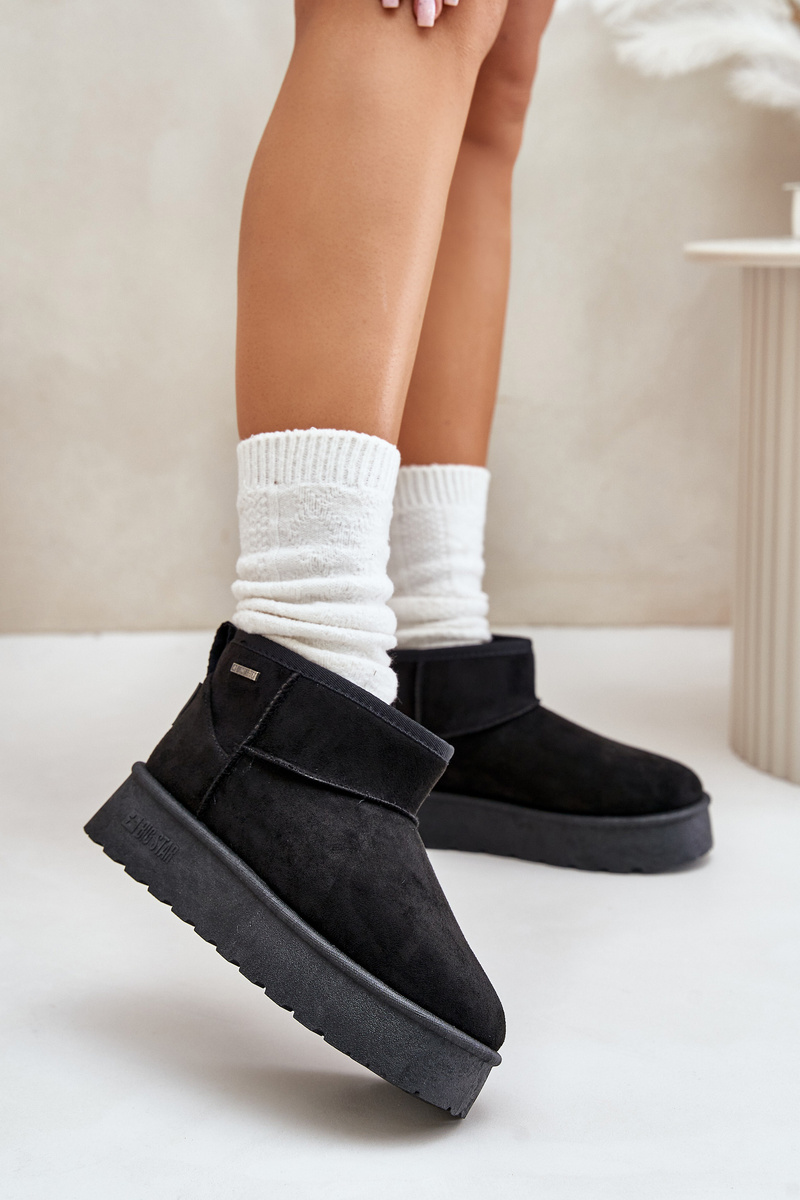 Low Snow Boots on the Big Star Platform Black