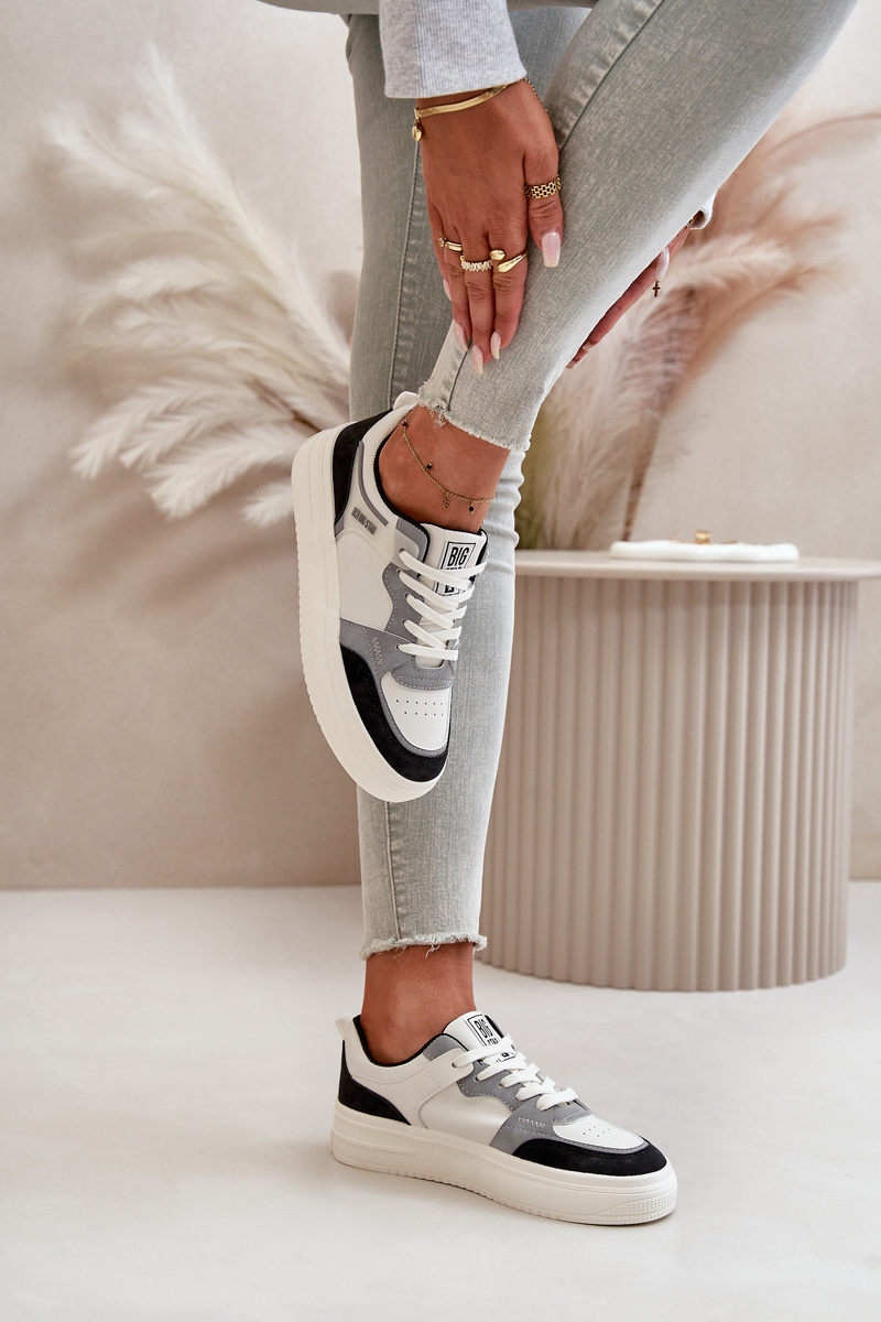 Women's low sneakers made of eco leather Big Star white-gray