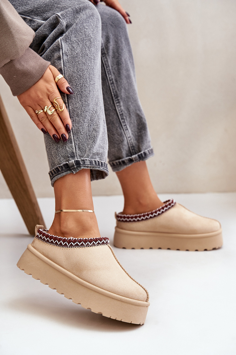 Low women&#039;s snow boots with platform embroidery dark beige Narirya