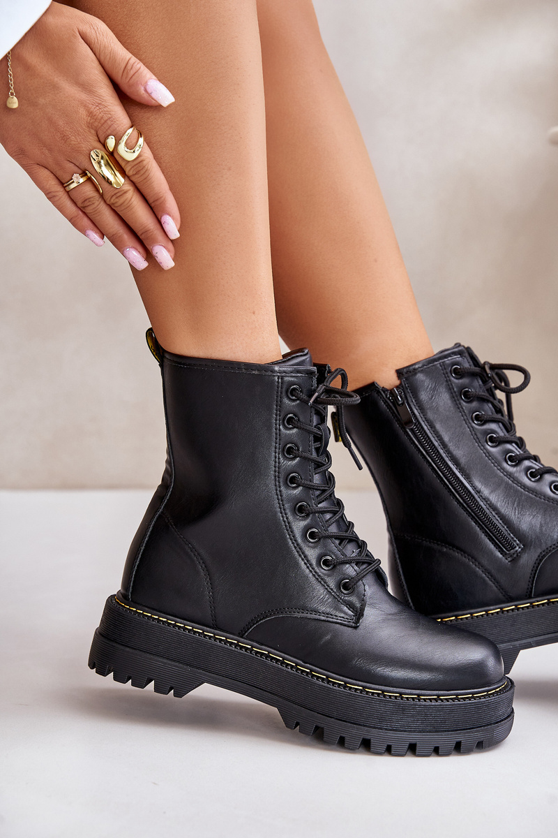 Insulated ankle boots Workery made of eco leather with a zipper black Naléli