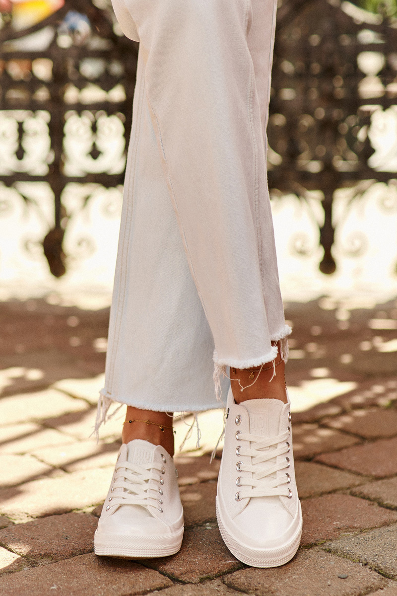 Tenisi dama, BIG STAR SHOES