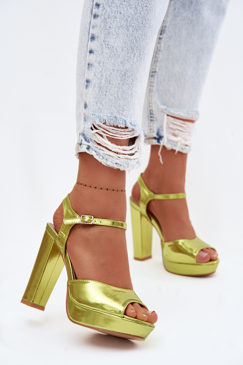Дамски неоново зелени сандали на ток Nelissey