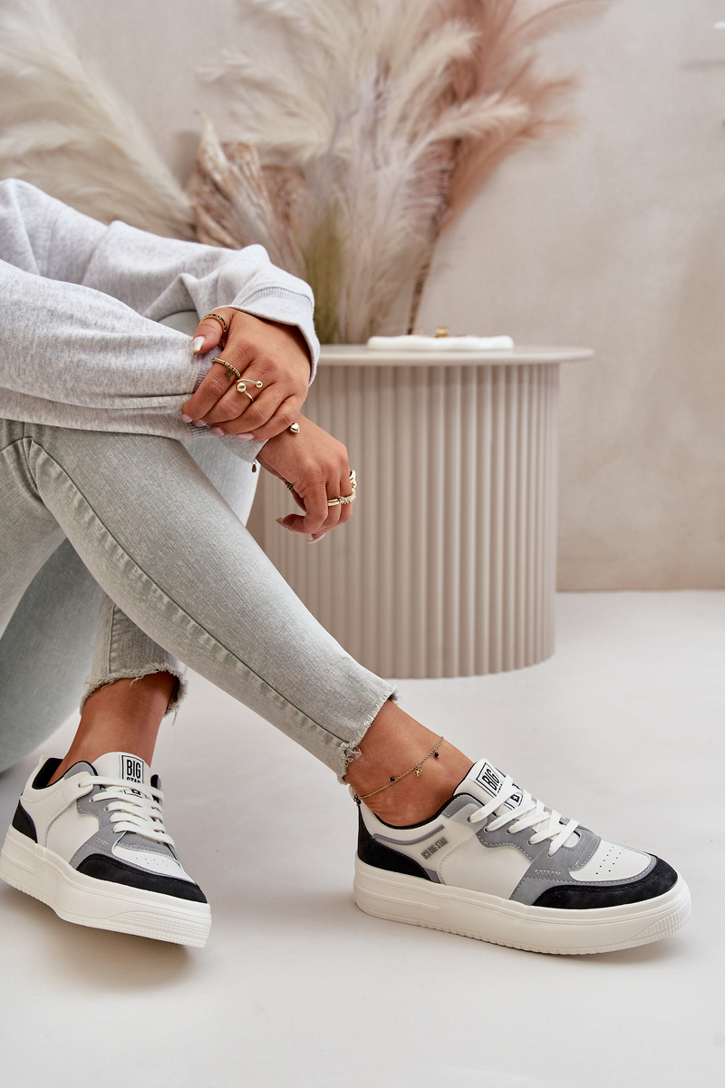 Women's low sneakers made of eco leather Big Star white-gray