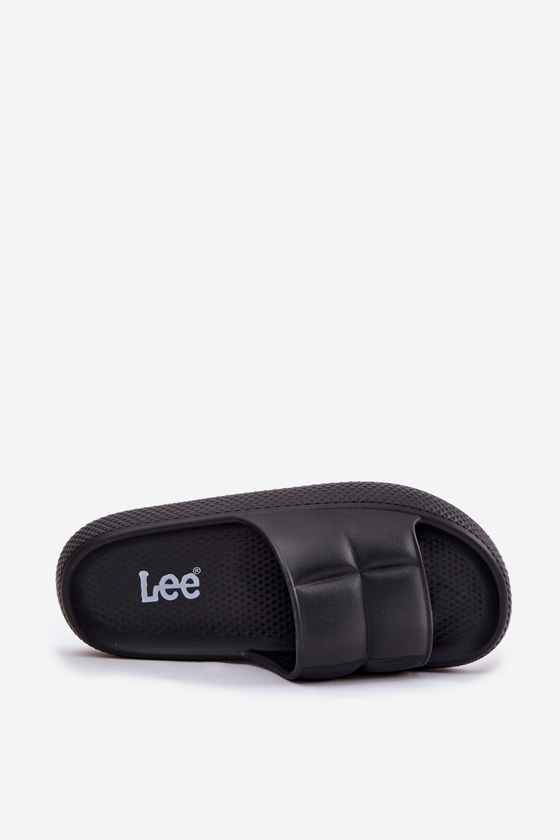 Lee