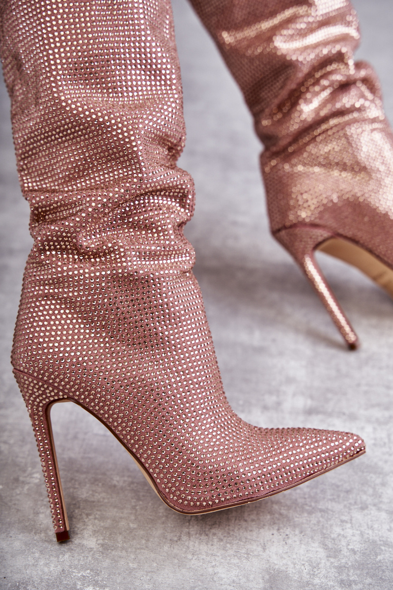 Cizme roz cu toc înalt și zirconiu cubic