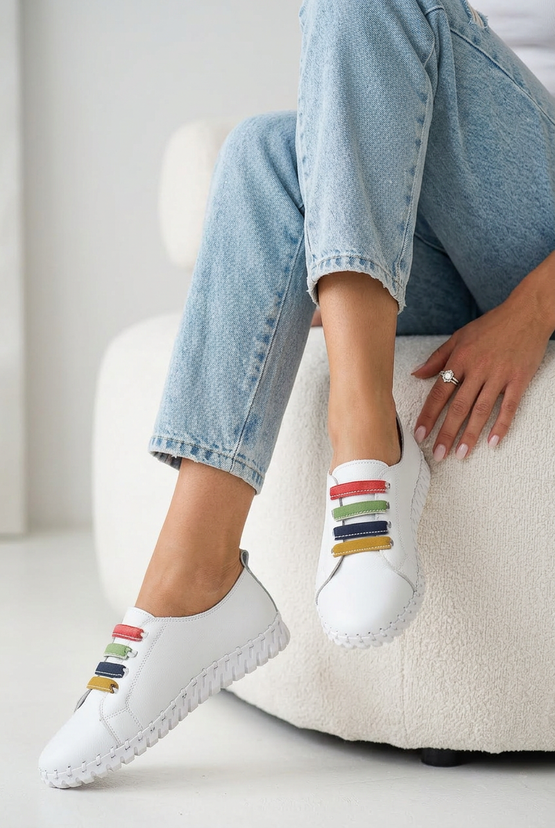 Дамски велурени мокасини Vinceza