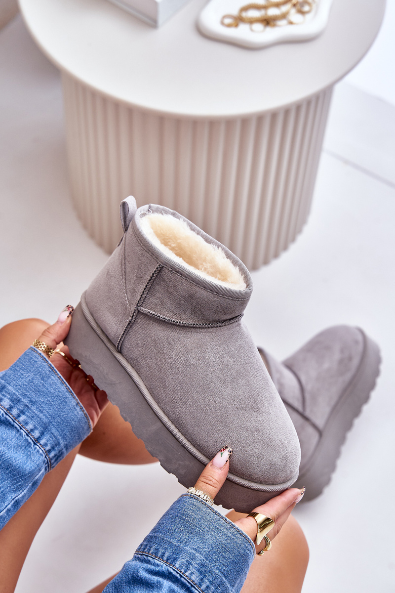 Women's snow boots on a platform lined with fur gray Xamella