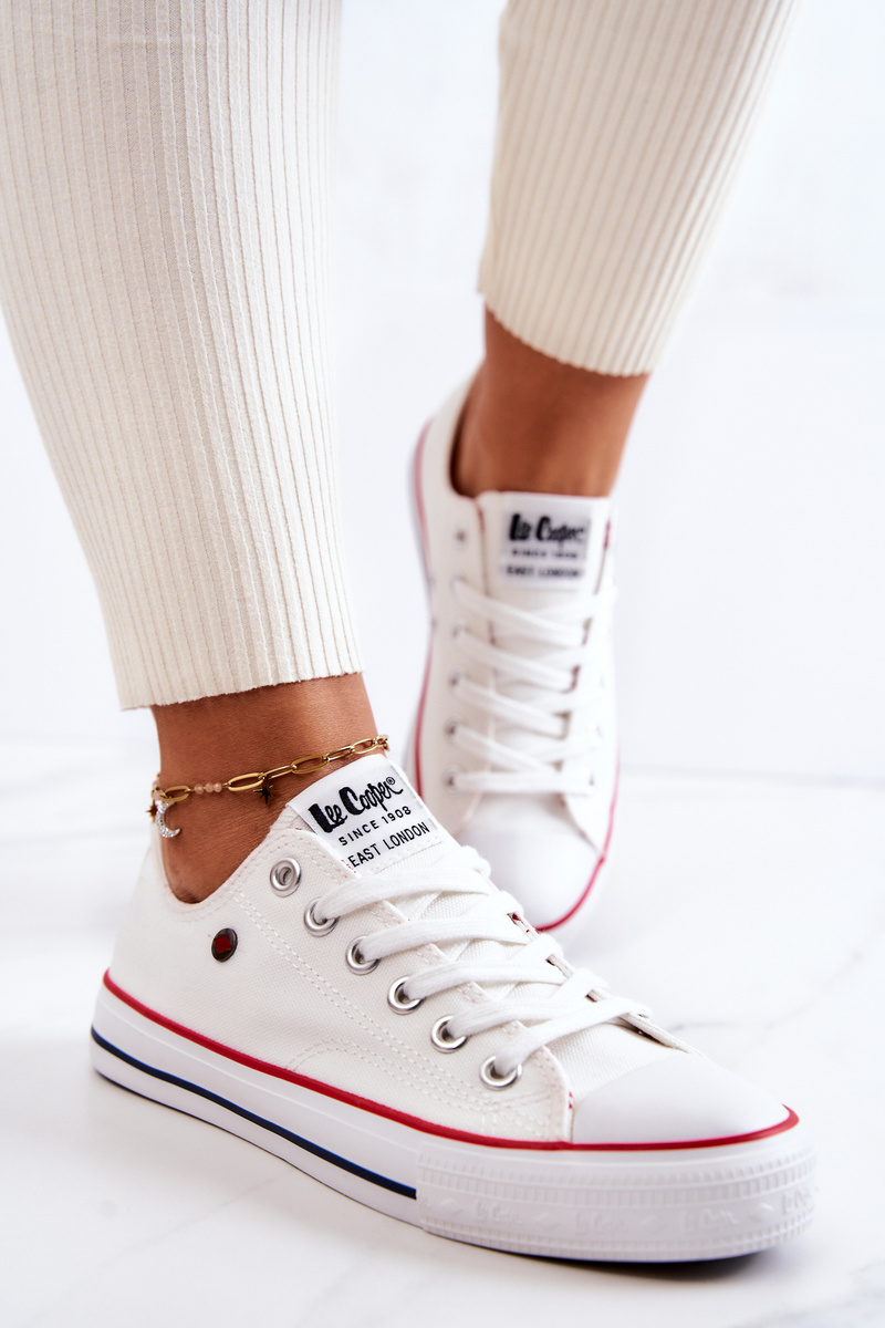 Tenisi dama, Kesi Lee Cooper