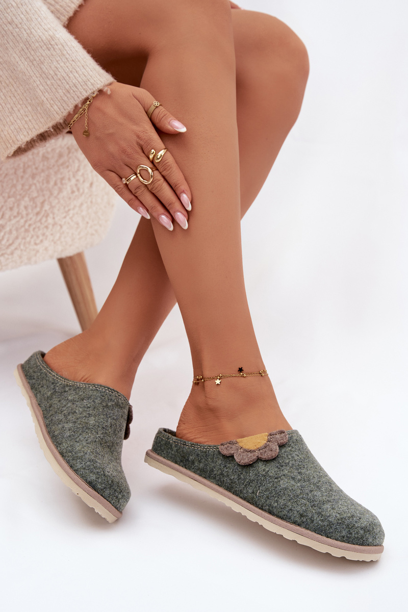 Dámske papuče Inblu s kvetinovým ornamentom