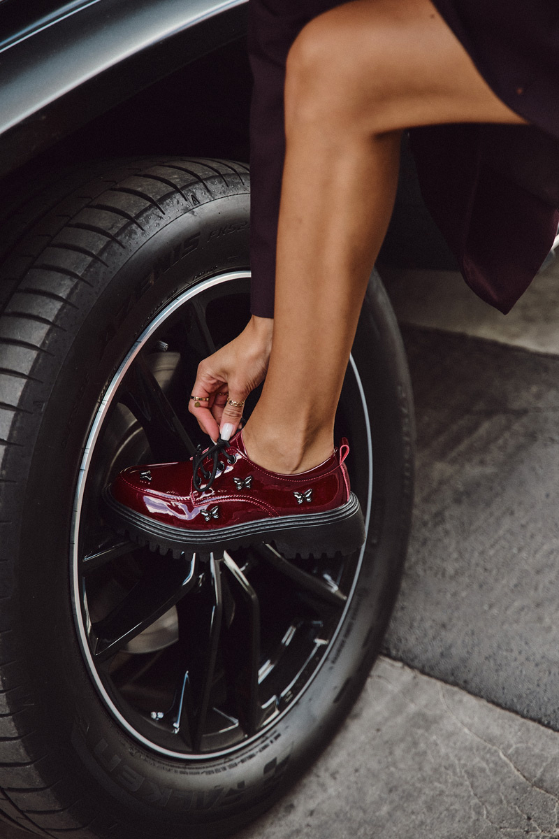 Dámske lakované mokasíny Artiker