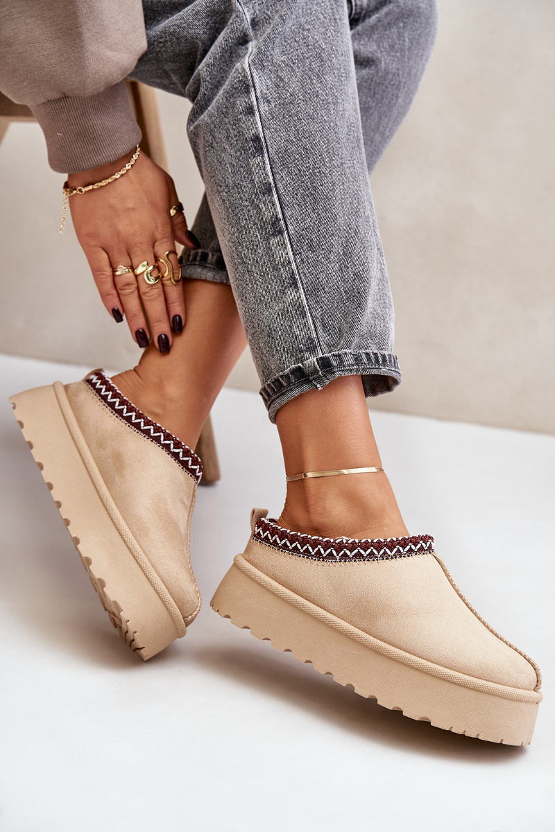 Low women&#039;s snow boots with platform embroidery dark beige Narirya