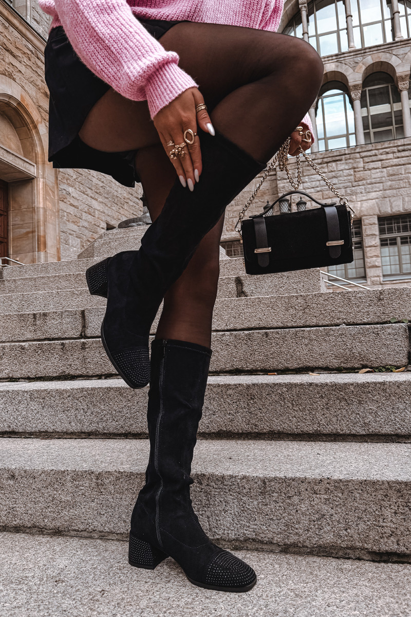 Boto Dámske čižmy s ozdobou na bloku ekologická semiš Čierne Ivanna