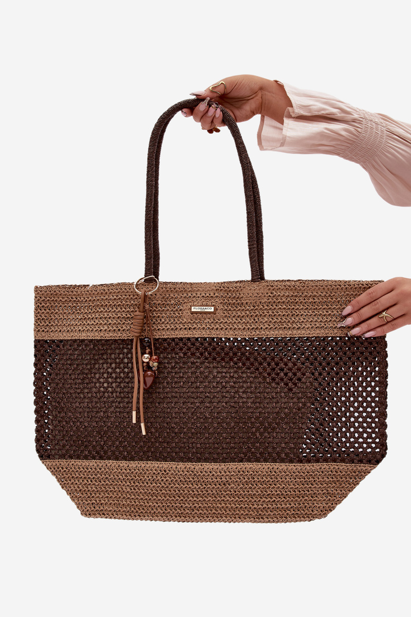 Flora&Co hnedá pletená shopper taška s príveskom