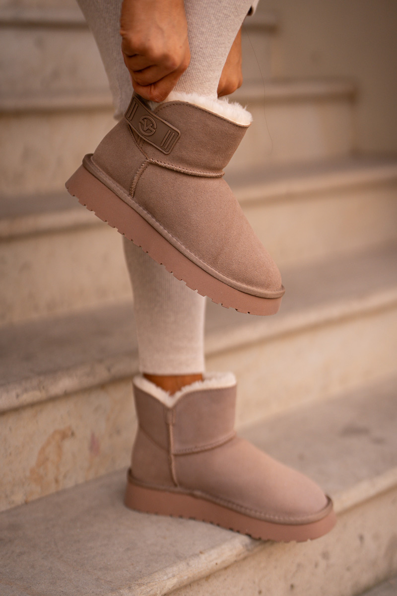 Leather suede snow boots with fur Vinceza beige