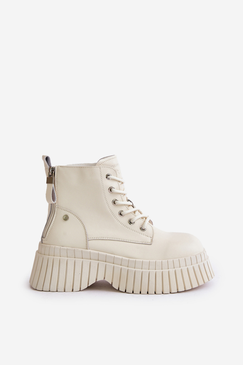 Insulated Leather Ankle Boots on a Solid Sole GOE Light Beige