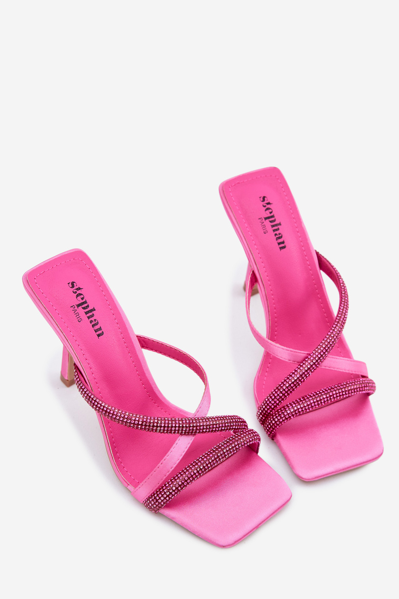 Dámske sandále na podpätku s remienkami a kamienkami Fuchsia