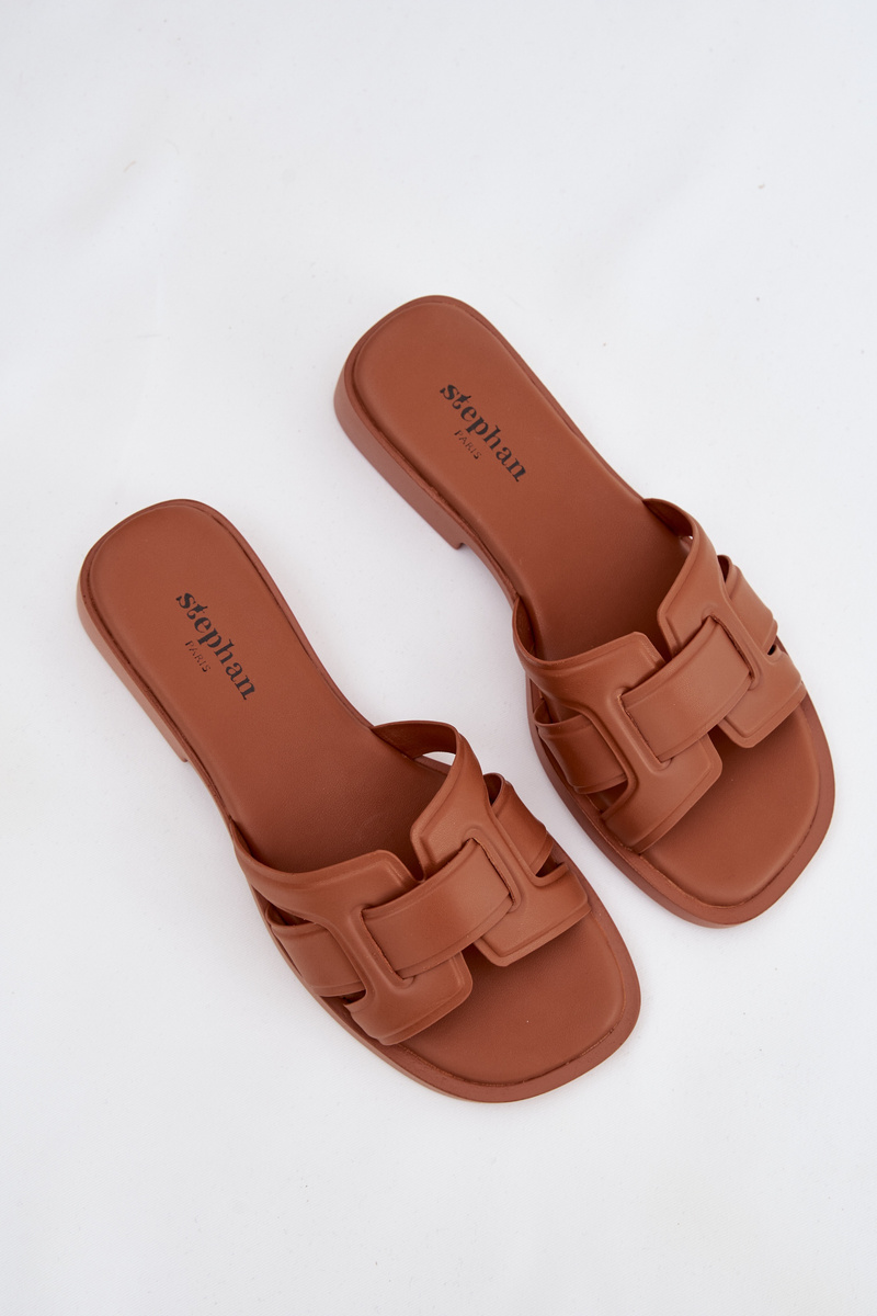 Dámske šľapky na plochom podpätku Camel Lorania