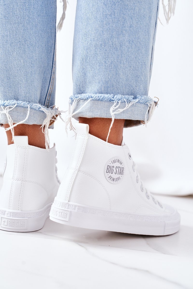 Tenisi dama, Kesi Leather