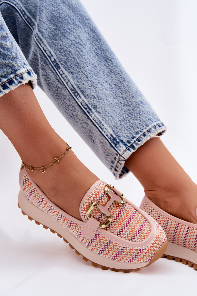 Dámske slip-on tenisky s zlatým detailom GOE