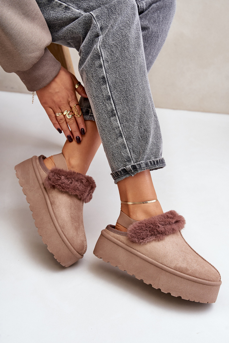 Women&#039;s platform slippers with fur dark beige Linaris