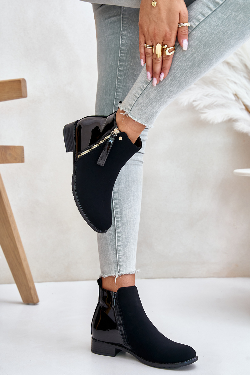 Insulated Flat Heel Ankle Boots Low Shin Black Zinariella