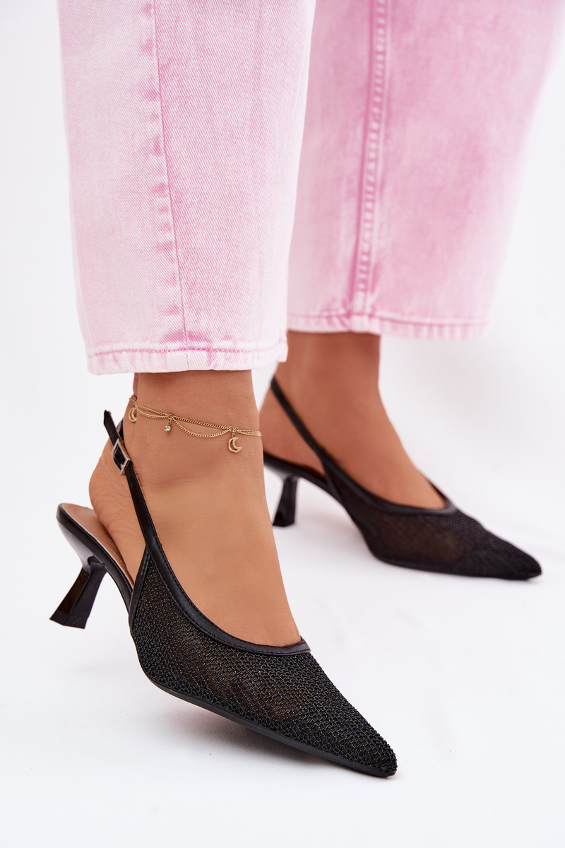 Черни сандали Boto с тънки токчета