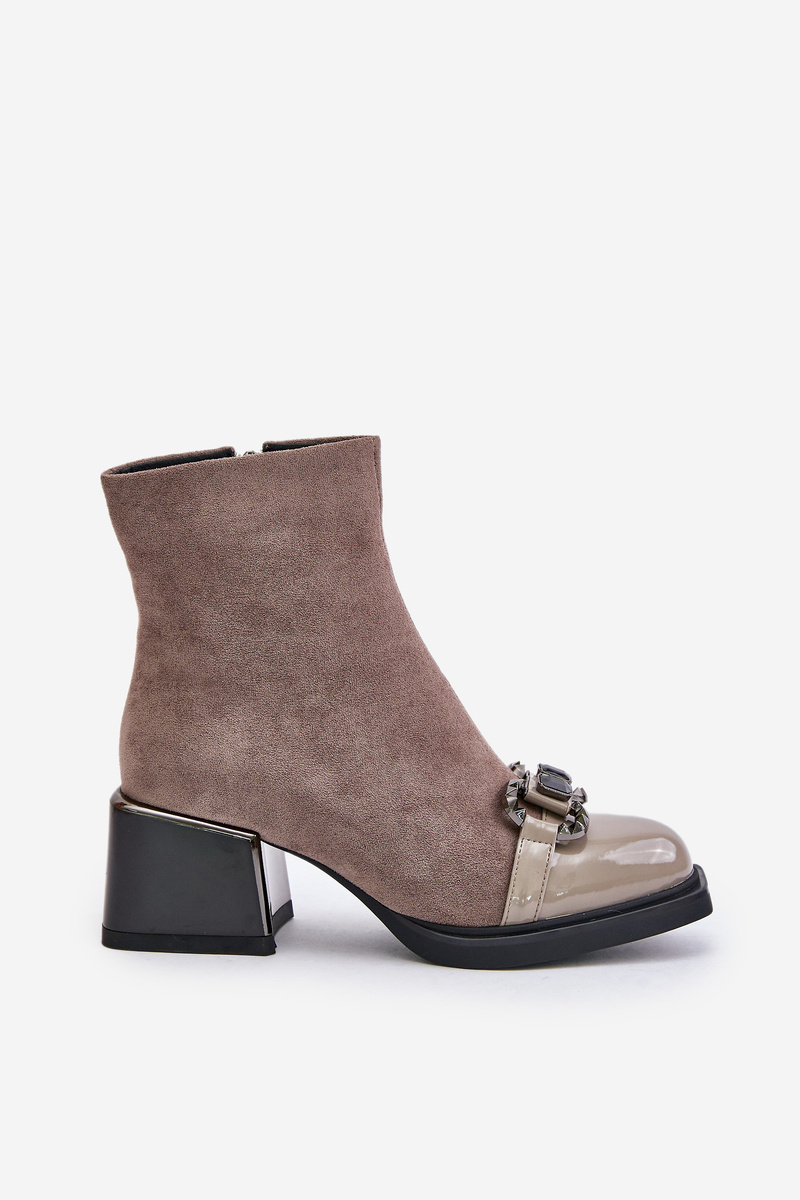 Elegant women's ankle boots with a grey decoration