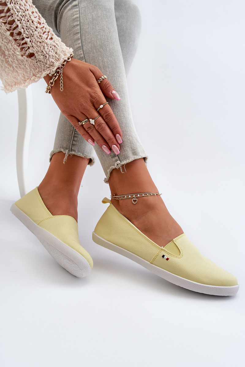 Dámske slip-on topánky Kesi
