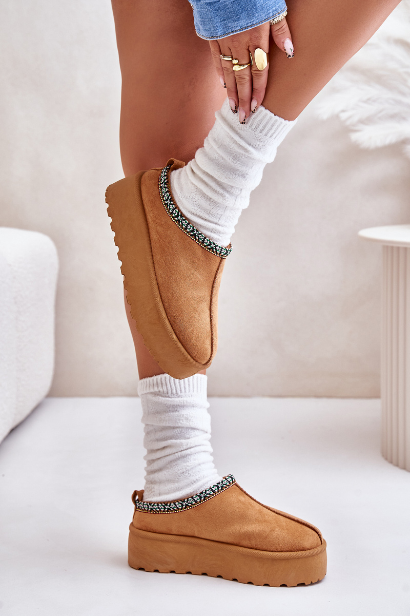 Women&#039;s platform slippers with Camel Neroma embroidery