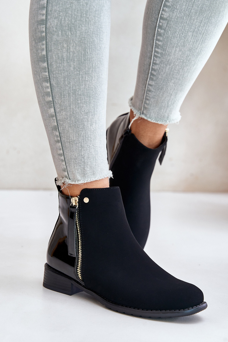 Insulated Flat Heel Ankle Boots Low Shin Black Zinariella