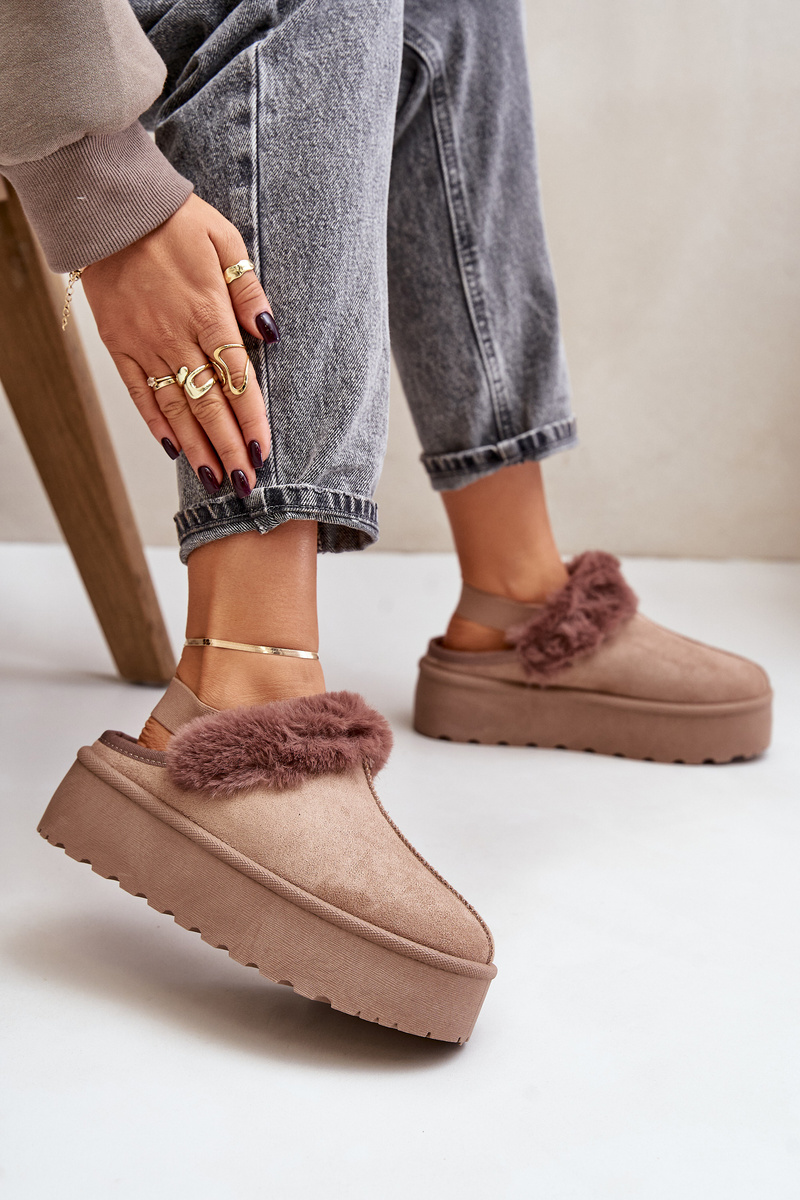 Women&#039;s platform slippers with fur dark beige Linaris