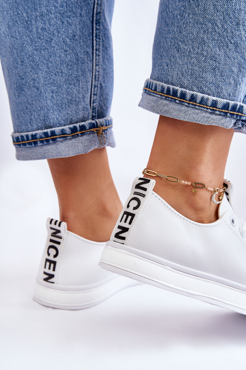 Teniși de damă Kesi Ville