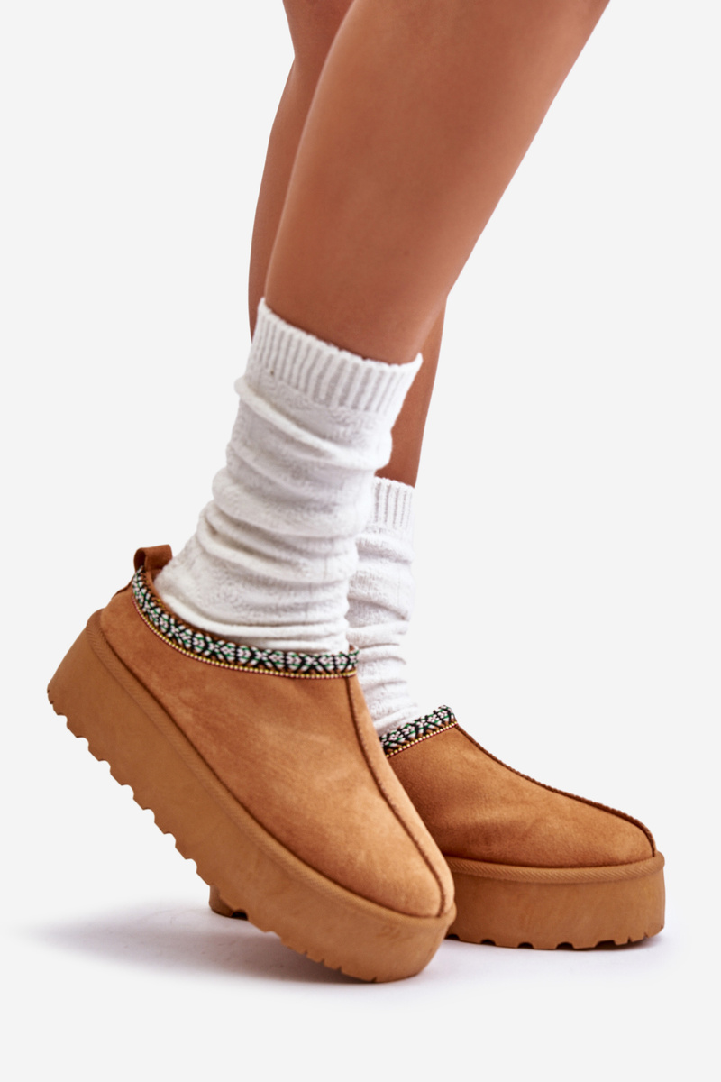 Women&#039;s platform slippers with Camel Neroma embroidery