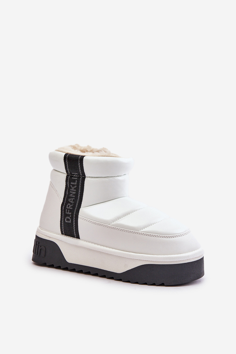 Low snow boots on thick sole D.Franklin DFSH371011 White