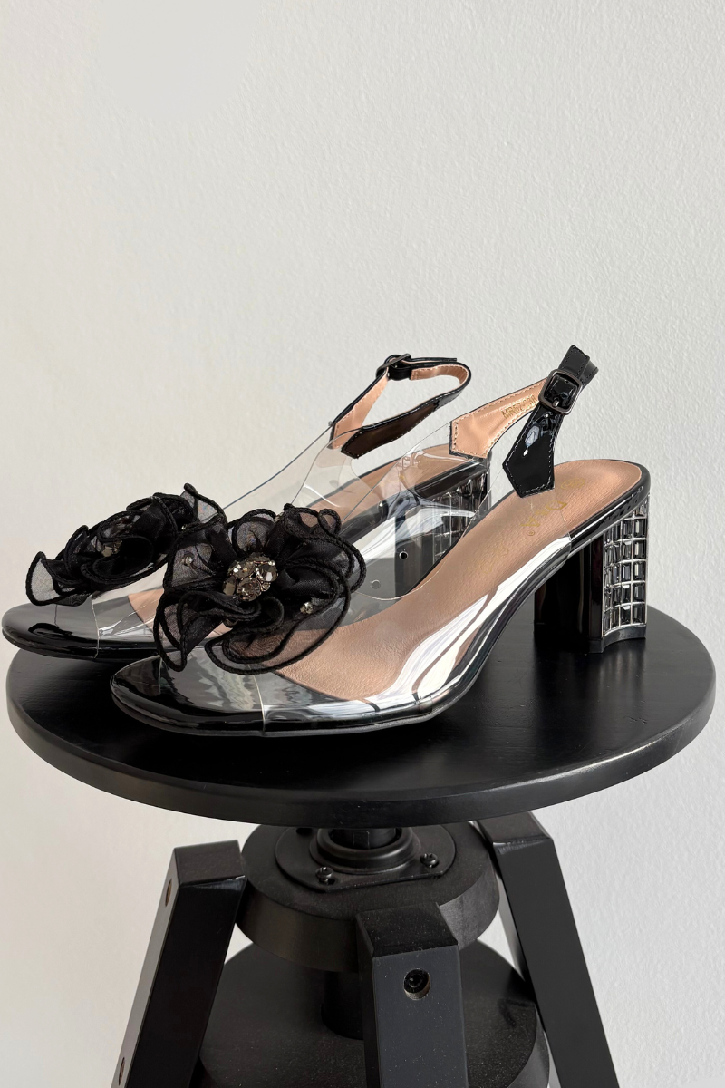 S. BARSKI sandále na podpätku s dekoráciou