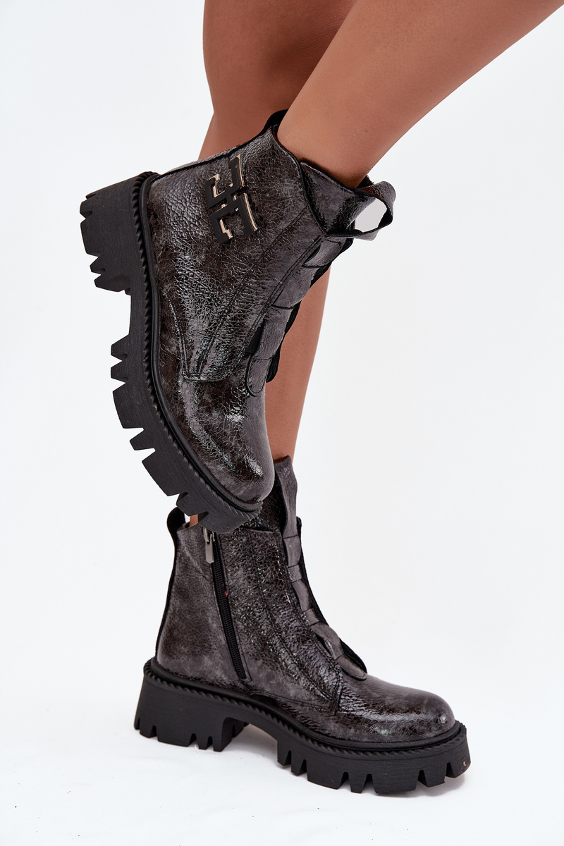 Кожени лачени дамски боти с украшение подплатени Artiker