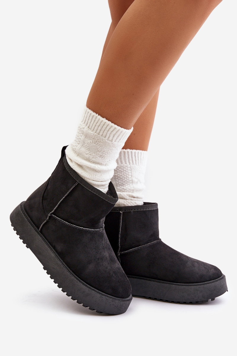 Women's platform snow boots made of eco suede black Atteria