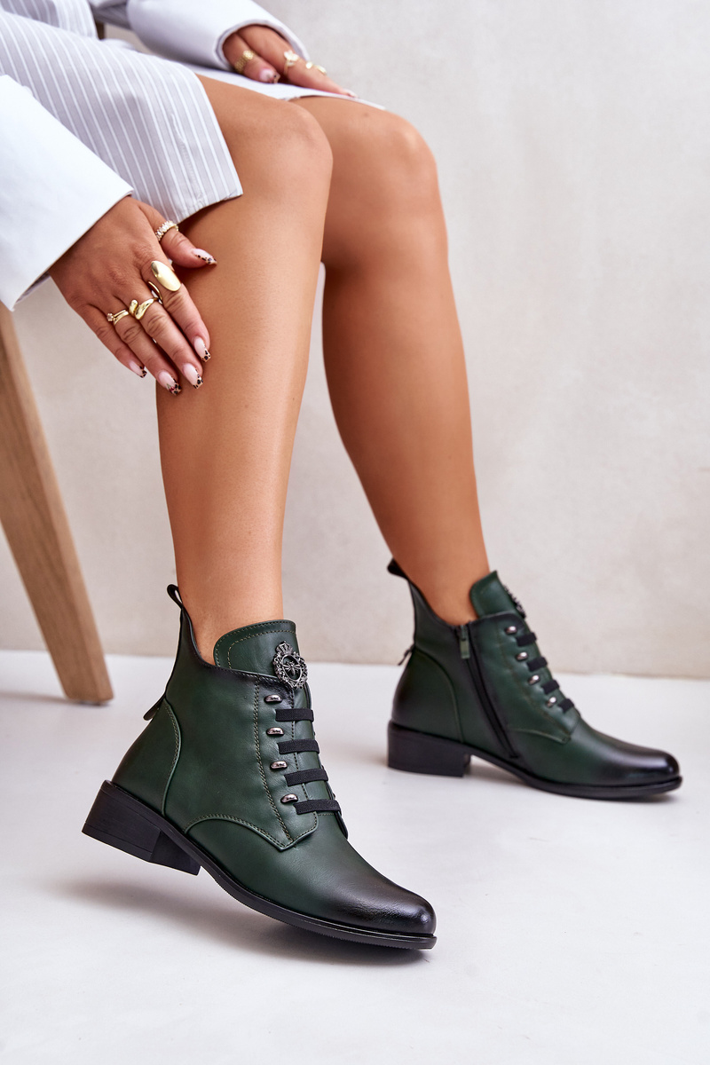 Low insulated ankle boots with zipper with green decoration Nevalia