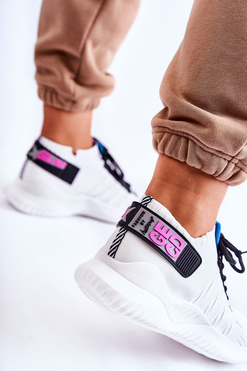 Tenisi dama, Kesi Klayra