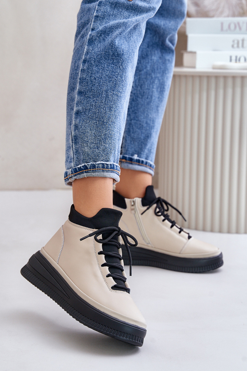 Lightweight leather sports shoes on platform Artiker beige